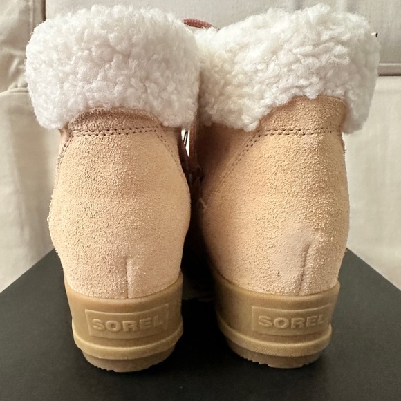 BNWT Sorel Evie Cozy Lace Bootie - Picture 6 of 10